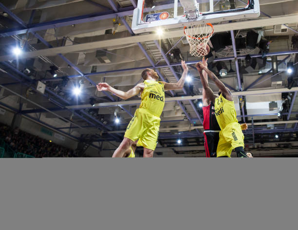 进了他个人 进了他个人