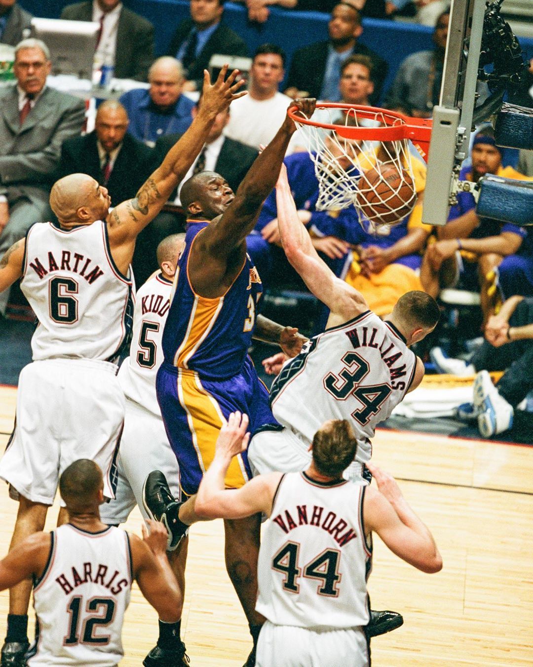 在球员市场 在球员市场